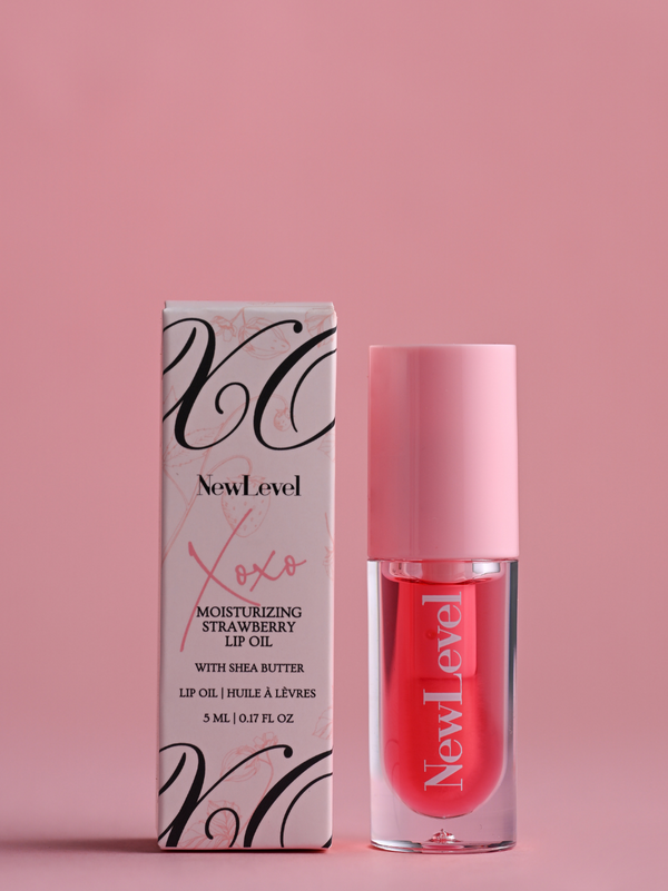 XOXO Strawberry Lip Oil (Pre Order Shipping From 10th May)